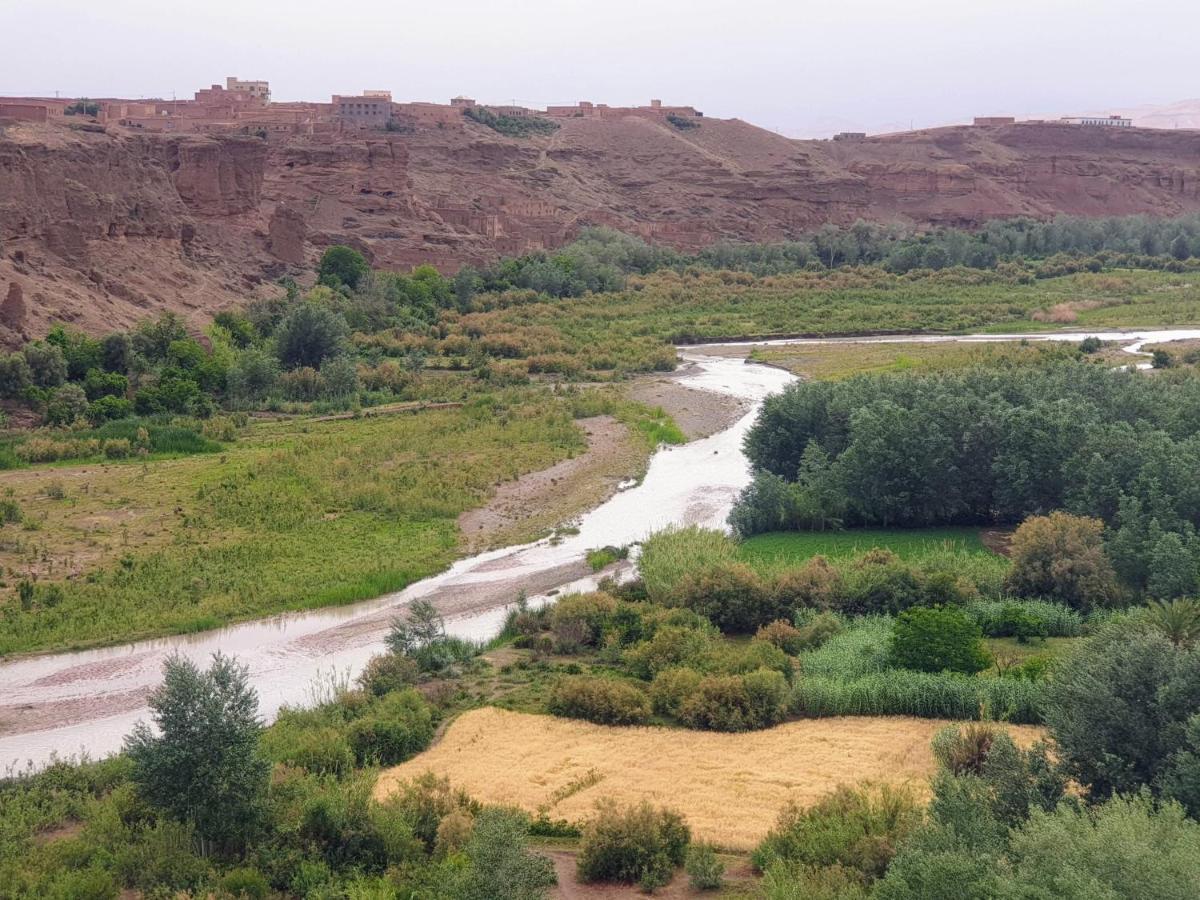Maison D'Hotes Izza Kelaat-M'Gouna Esterno foto