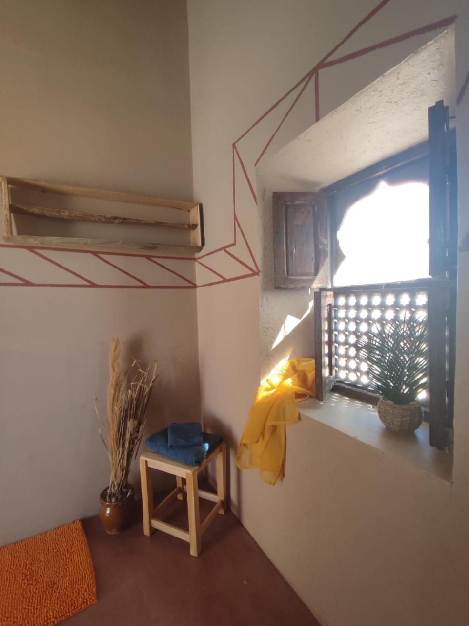 Maison D'Hotes Izza Kelaat-M'Gouna Esterno foto